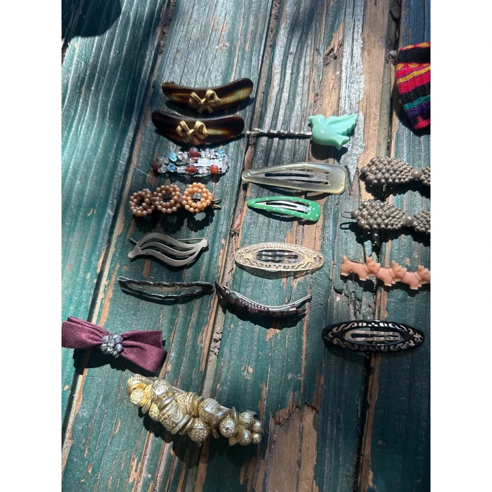 Vintage Hair Accessory Lot Scrunchie Banana Clip Bow Barrettes Bobby Pins 18pc